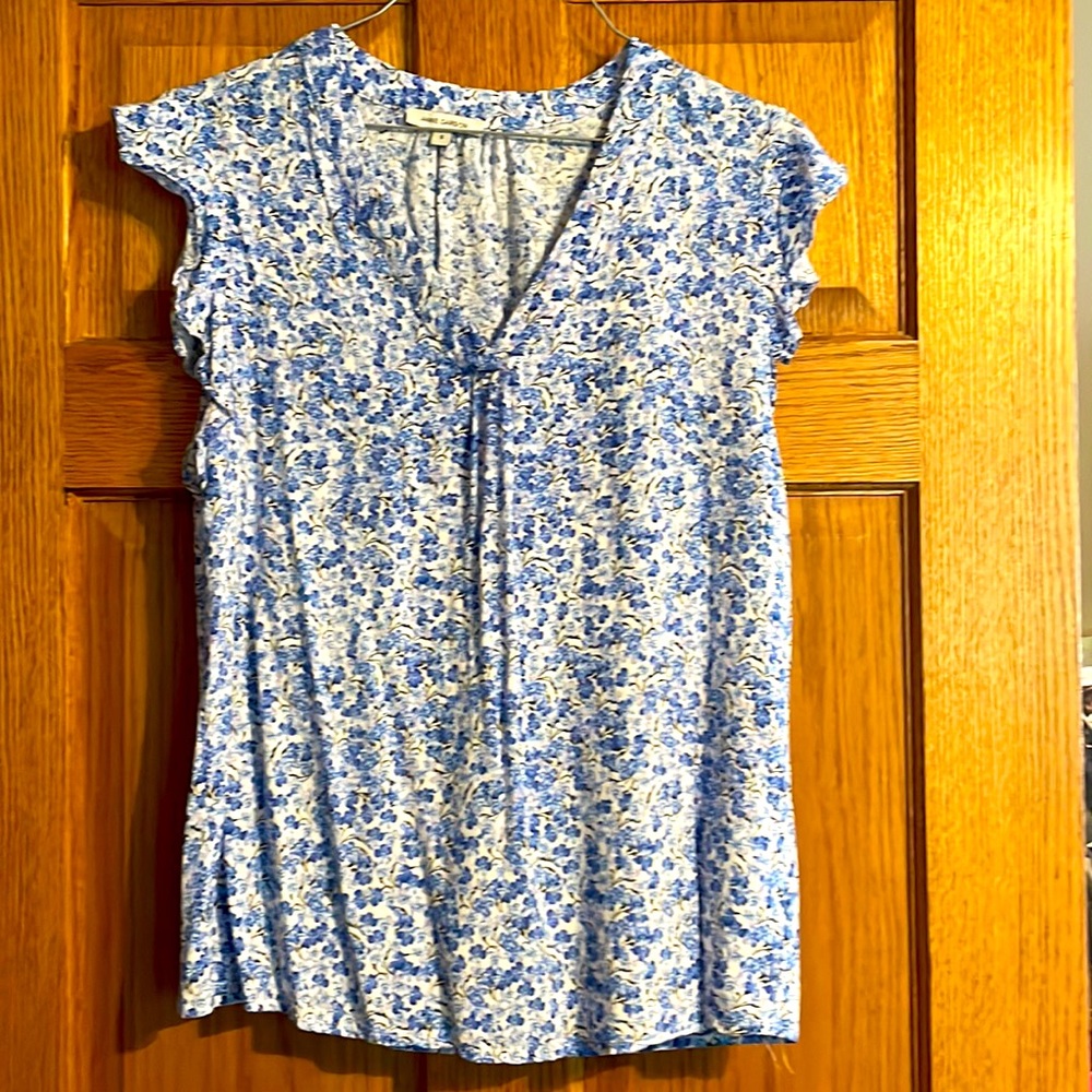 Vneck tank top